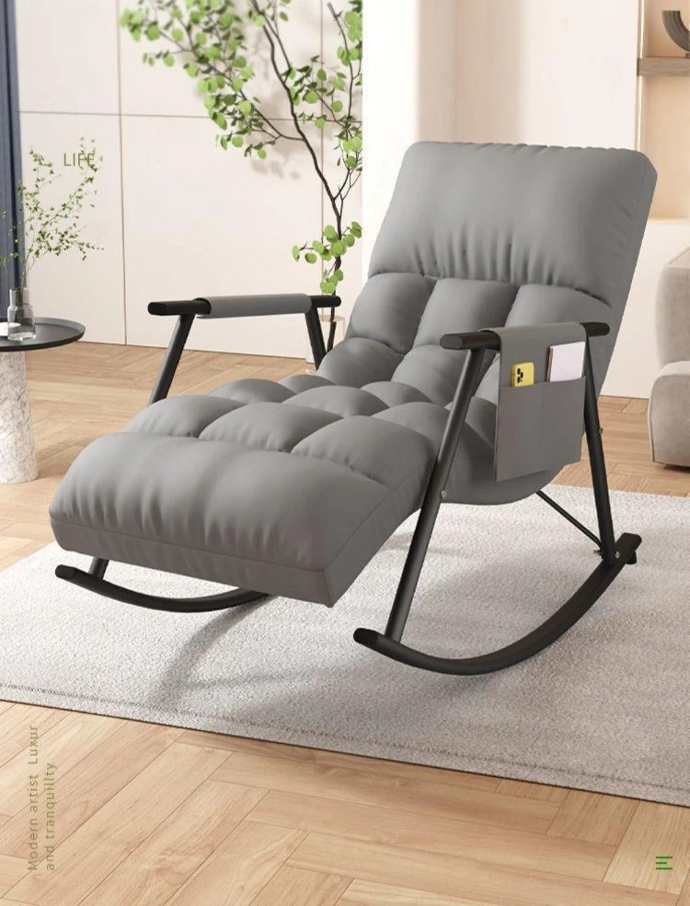Mecedora tapizada relax, moderna silla de ocio.