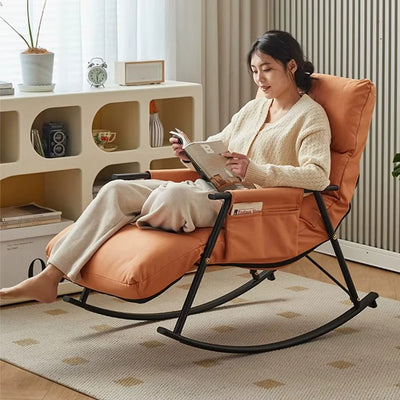 Mecedora tapizada relax, moderna silla de ocio.